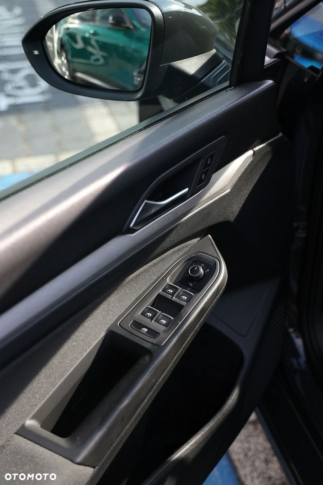 Volkswagen Golf 2.0 TDI Life - 13
