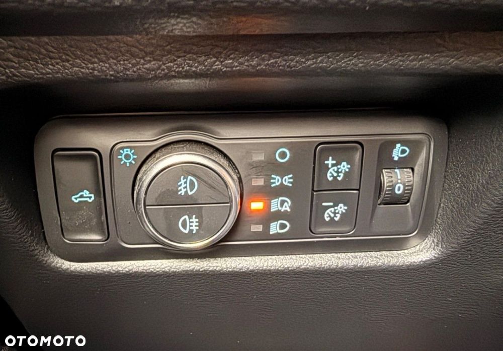 Ford Wildtrak Ranger długa paka 4x4 skóra - 27