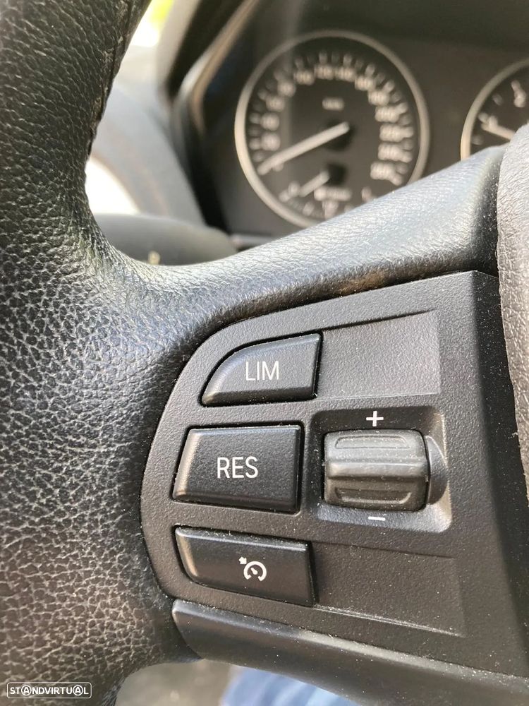 BMW 116 d EDynamics Line Sport - 39