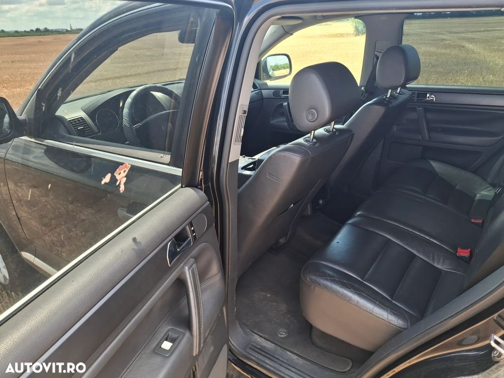 Volkswagen Touareg 2.5 TDI R5 Aut. - 6