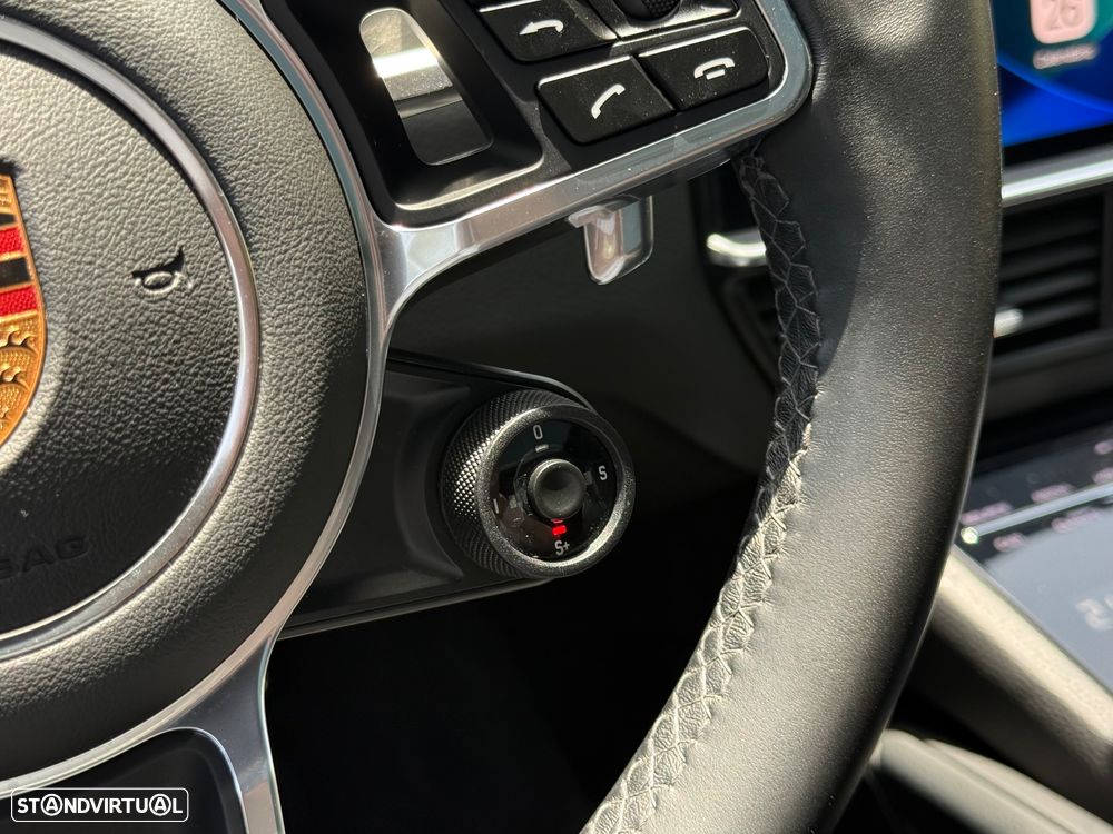 Porsche Cayenne Coupé S Platinum Edition - 24