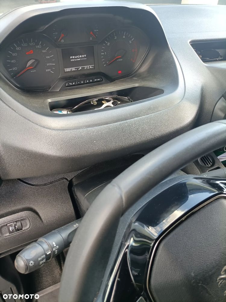 Peugeot Partner - 7
