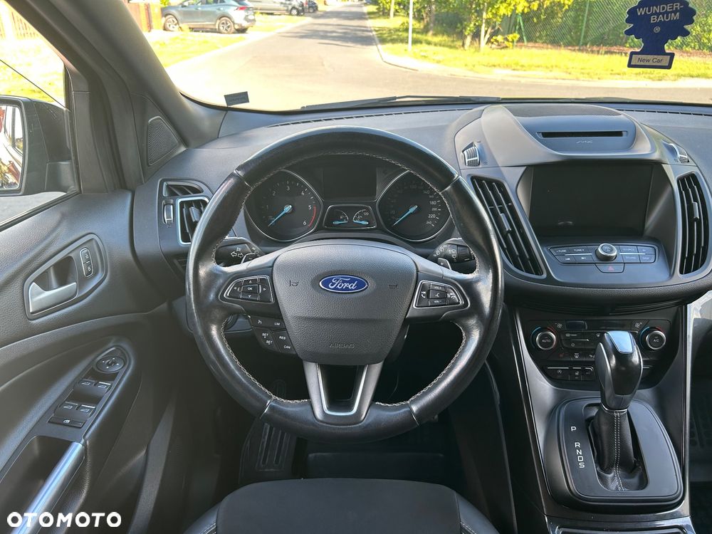 Ford Kuga 2.0 TDCi AWD ST-Line Black - 19