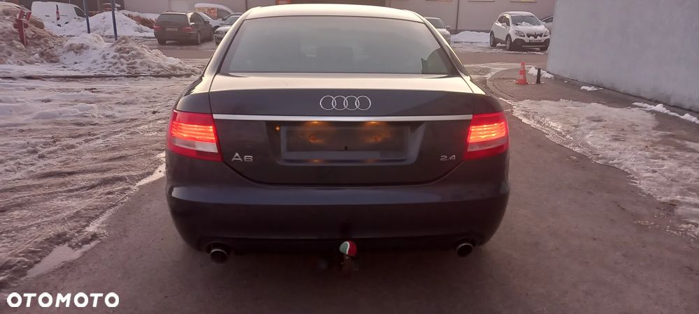 Audi A6 Limousine - 4