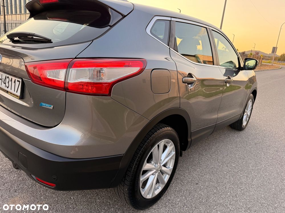 Nissan Qashqai 1.5 dCi Tekna - 17
