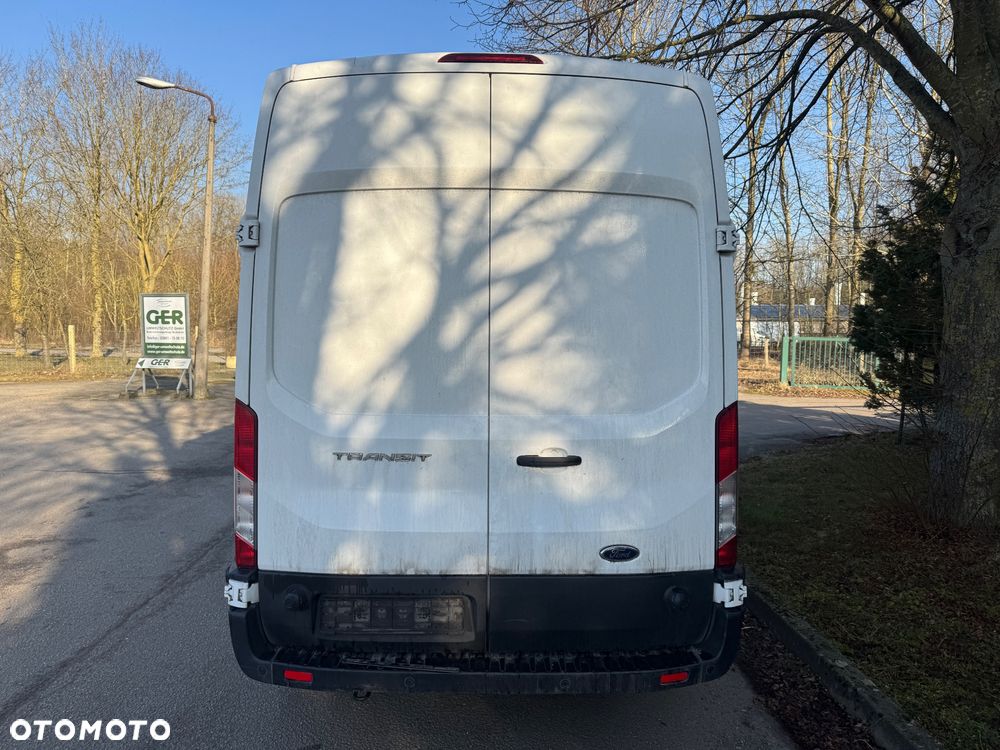 Ford Transit - 11