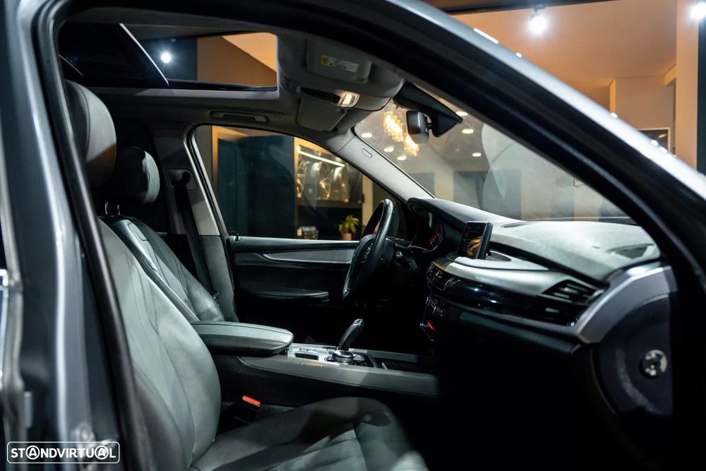 BMW X5 25 d sDrive Comfort 7L - 13