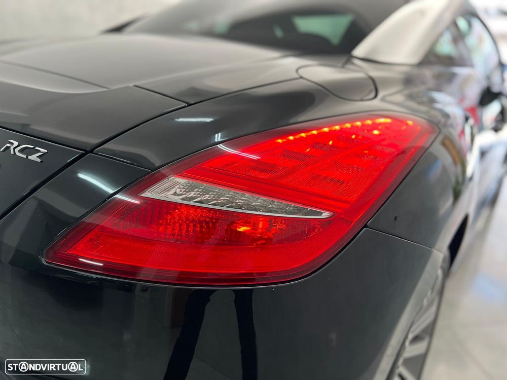 Peugeot RCZ 2.0 HDi FAP 160 GT-Line - 10