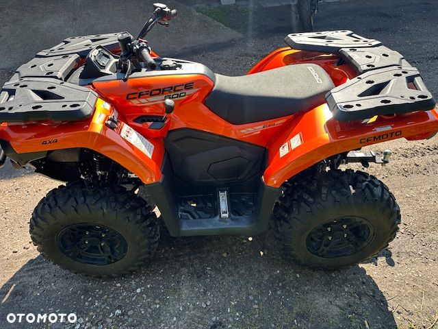 CFMoto CForce - 10