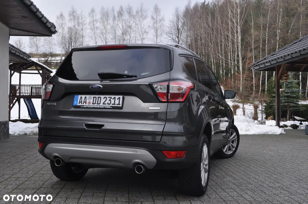 Ford Kuga 1.5 EcoBoost 2x4 Cool & Connect - 10
