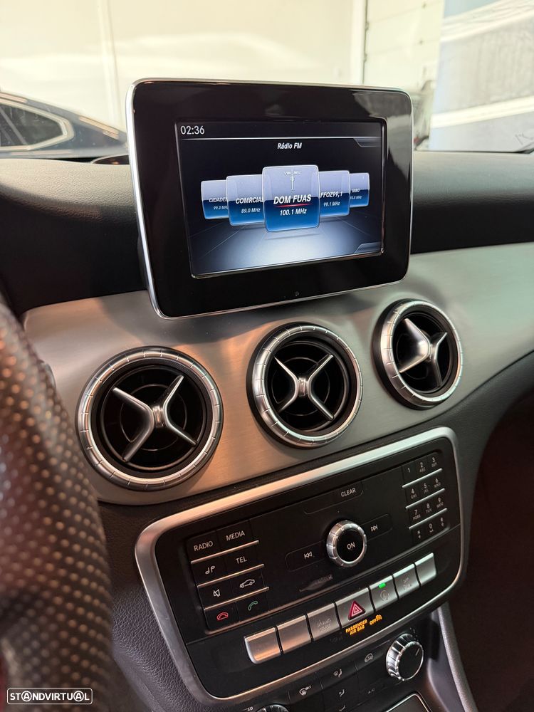 Mercedes-Benz CLA 200 d Shooting Brake AMG Line Aut. - 18