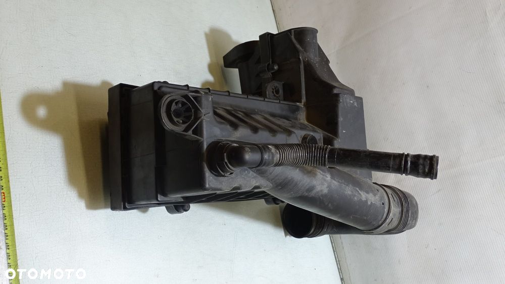 OBUDOWA FILTRA POWIETRZA VOLKSWAGEN PASSAT B6 1.9TDI 3C0129601AM 3C0129607AF - 3