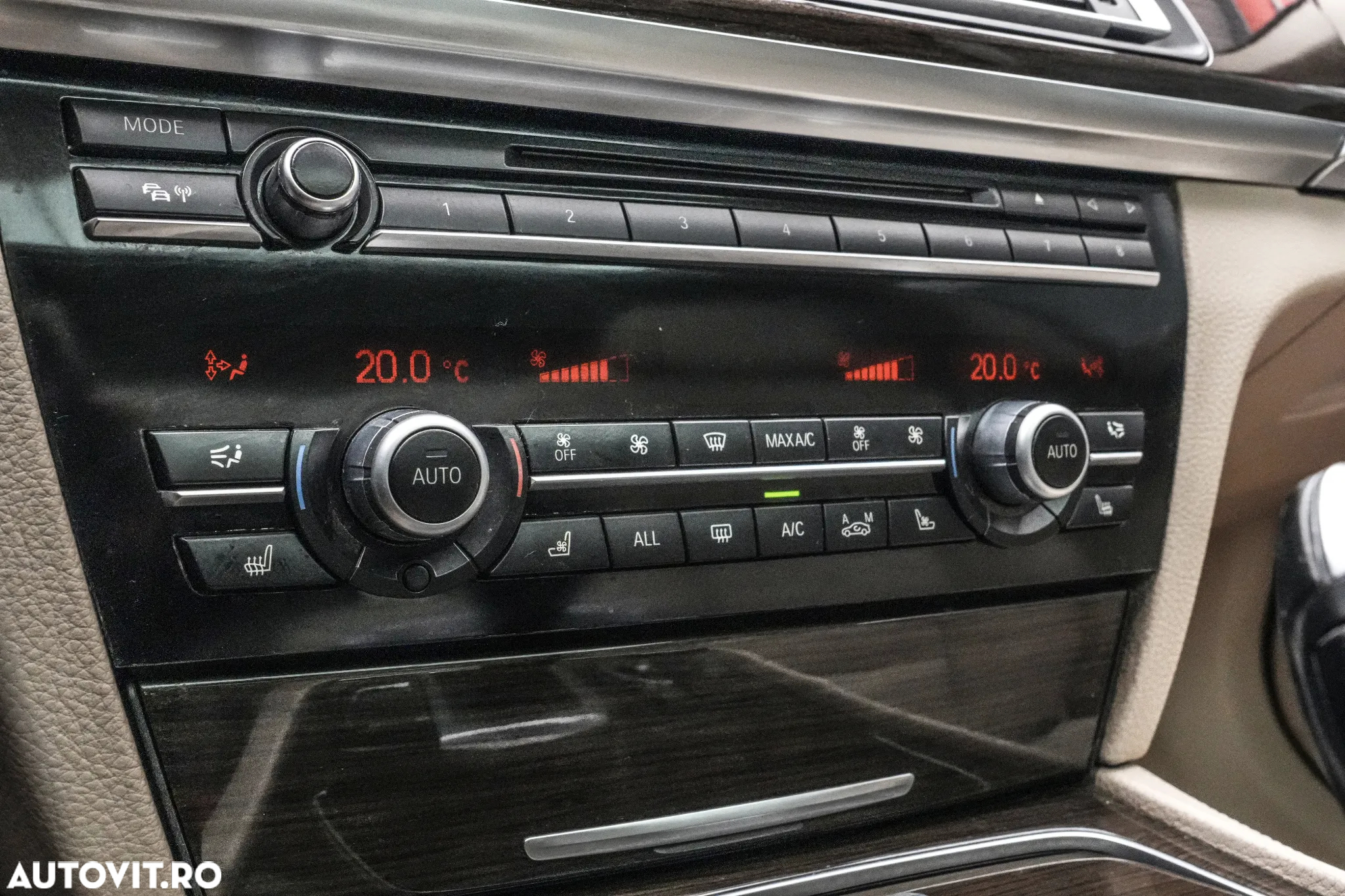 BMW Seria 7 730d xDrive - 25
