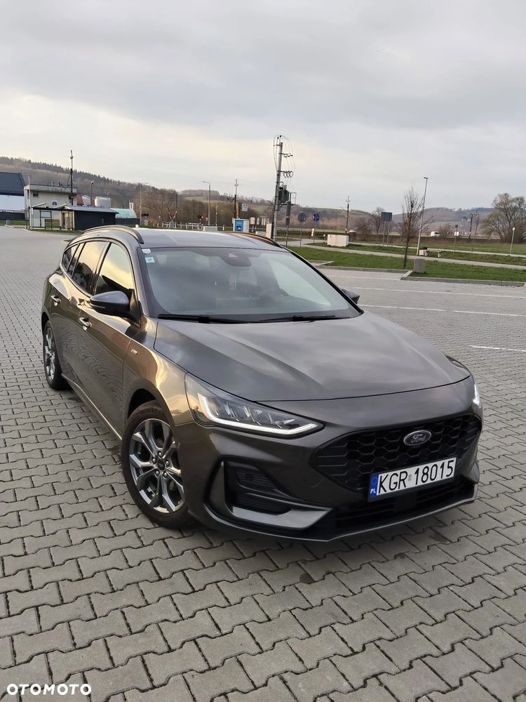 Ford Focus 1.0 EcoBoost Hybrid ST-LINE - 3