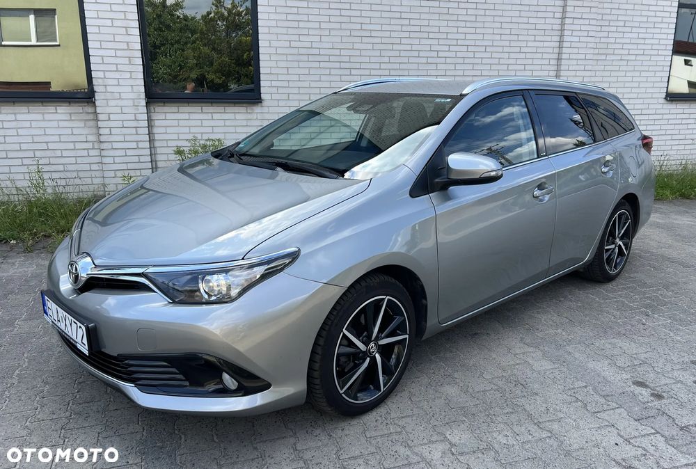 Toyota Auris 1.2 Turbo Edition S+ - 10