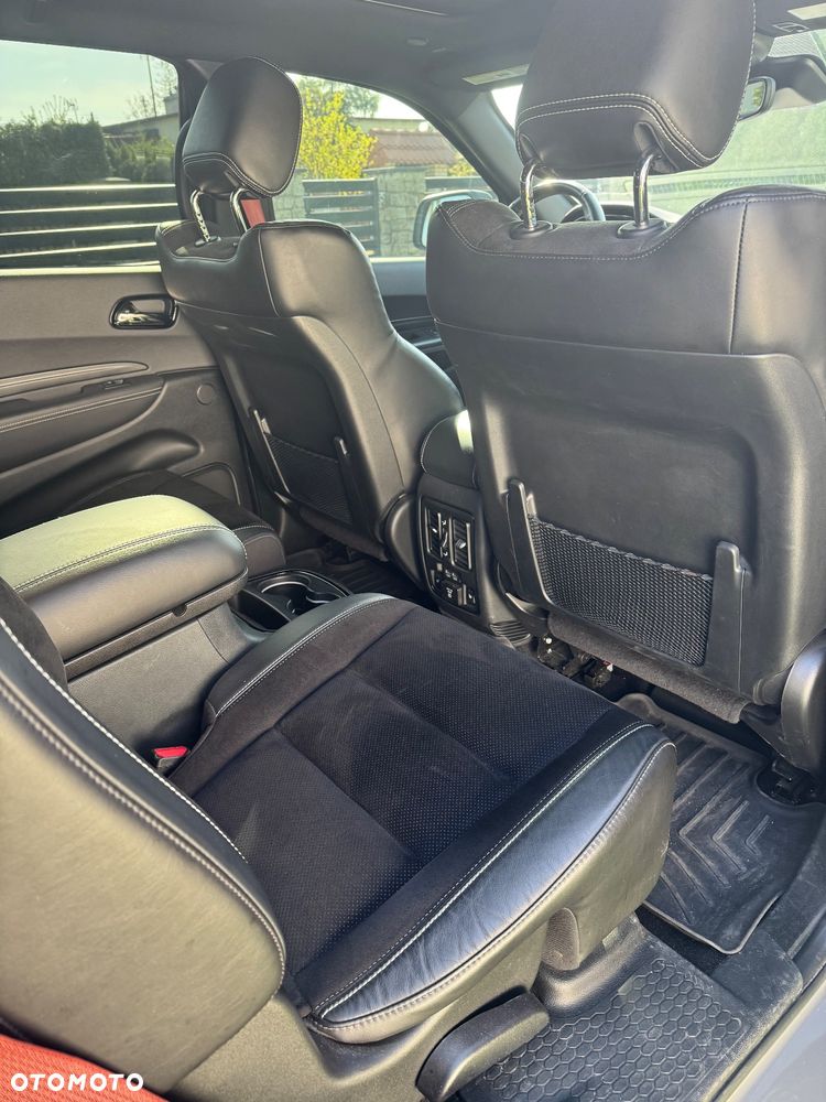 Dodge Durango 6.4 SRT - 14