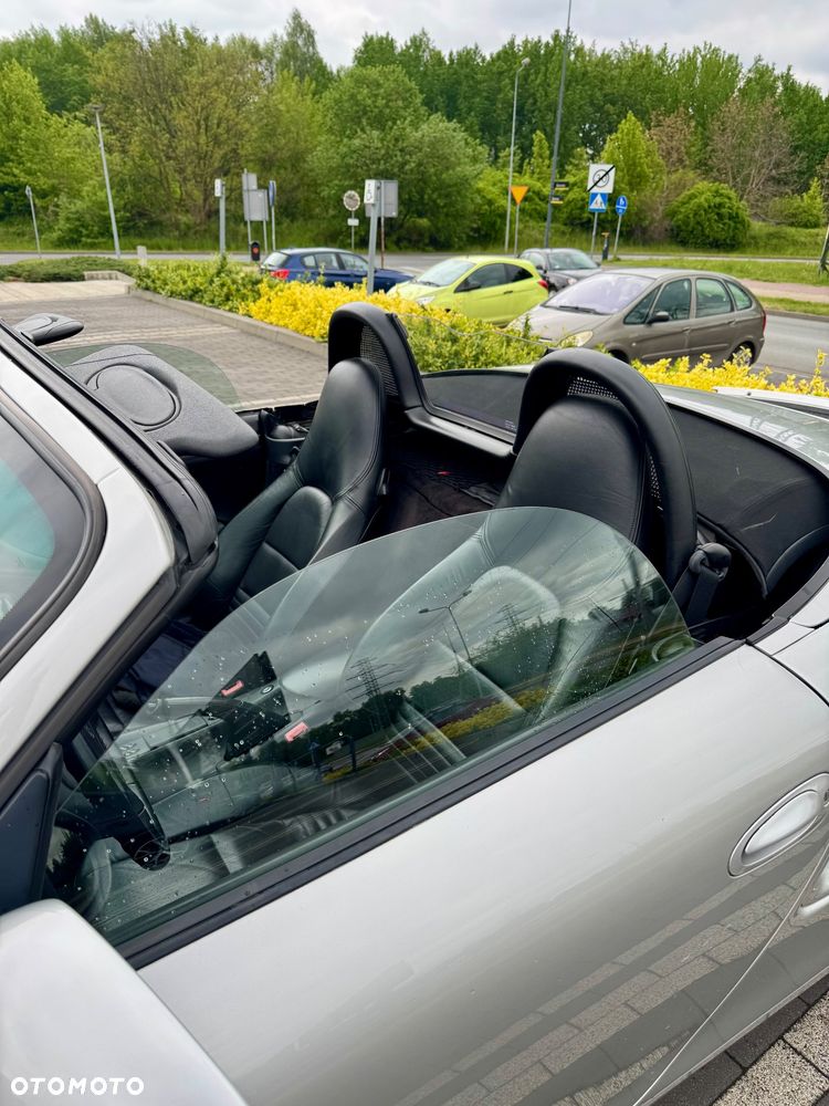 Porsche Boxster 2.5 - 18