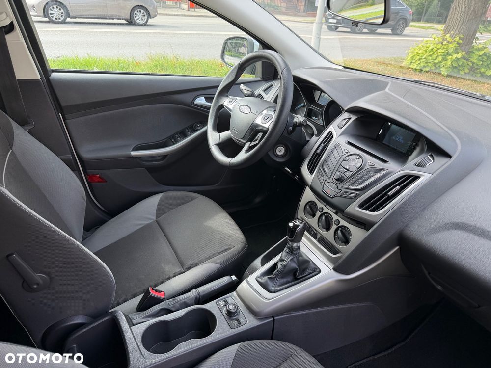 Ford Focus 1.6 TI-VCT Champions Edition - 15