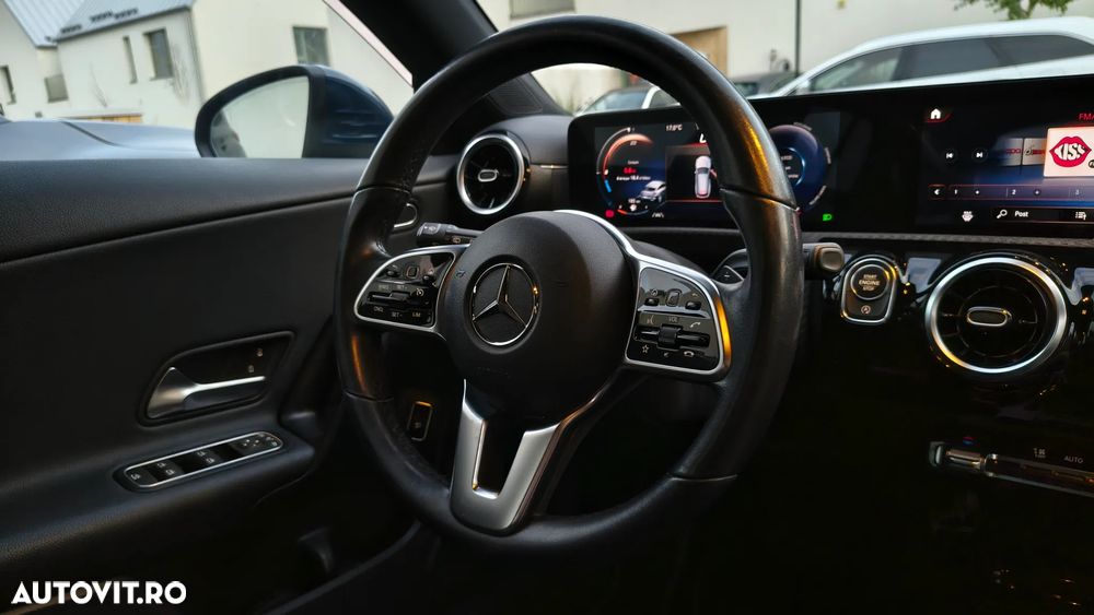 Mercedes-Benz CLA - 9
