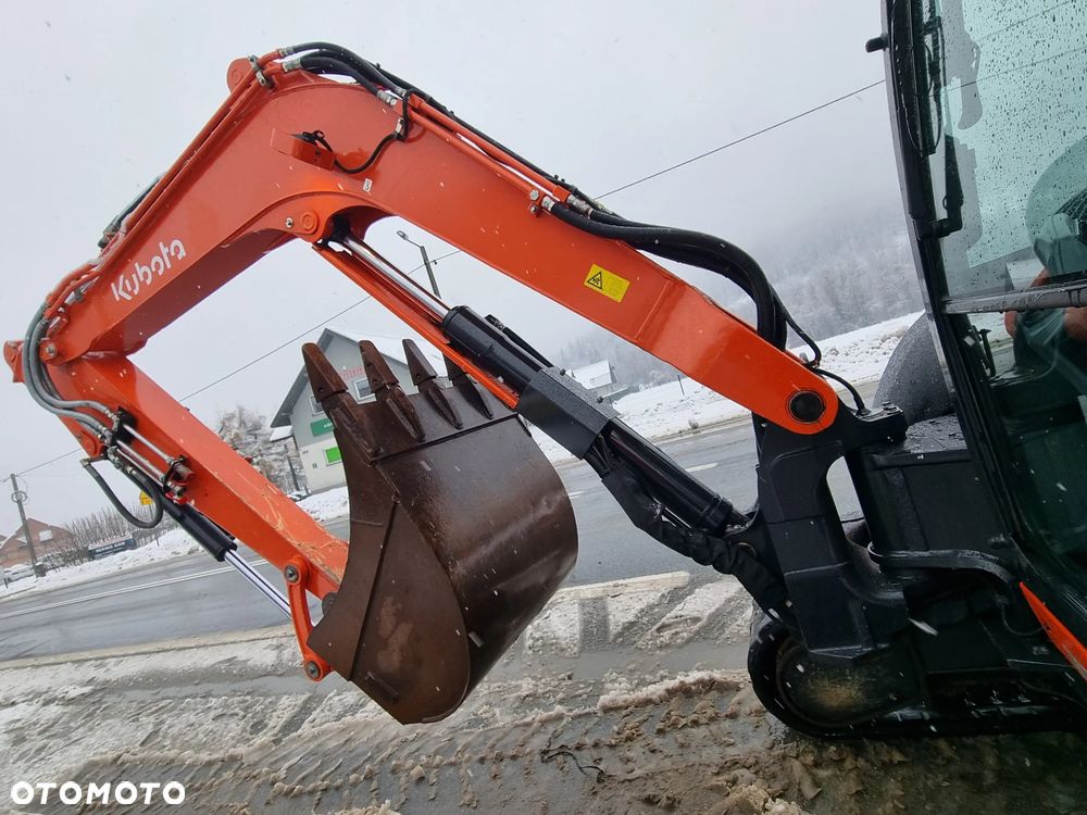 Kubota KX080-4 Koparka Gąsienicowa 8,5 tony długie ramię PLUS. Maszyna jak Nowa z Salonu. Dekra 2026r Dokumenty serwisowe książka! Import Norwegia! Klima. Pompa Tankowania. Ani deka luzów i wycieków! Silnik 4 cyl. 75 km.  Niski Oryginalny Przebieg 3960 mtg. Dodatkowe linie Hydra. Radio Bluetooth! - 26