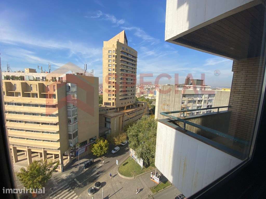 Apartamento T2 Mobiliado Pronto a Habitar - Grande imagem: 3/30