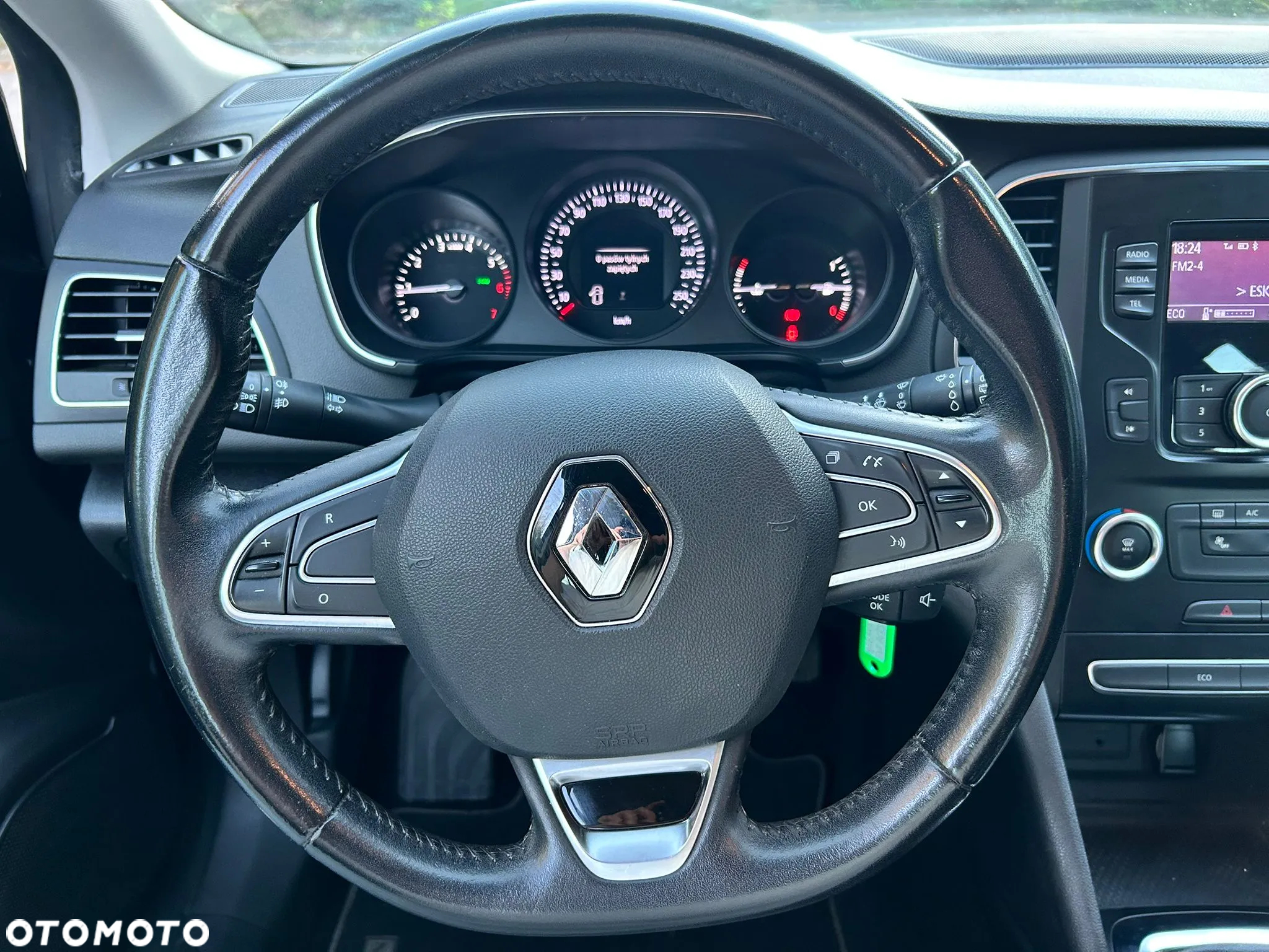 Renault Megane 1.3 TCe FAP Business - 32