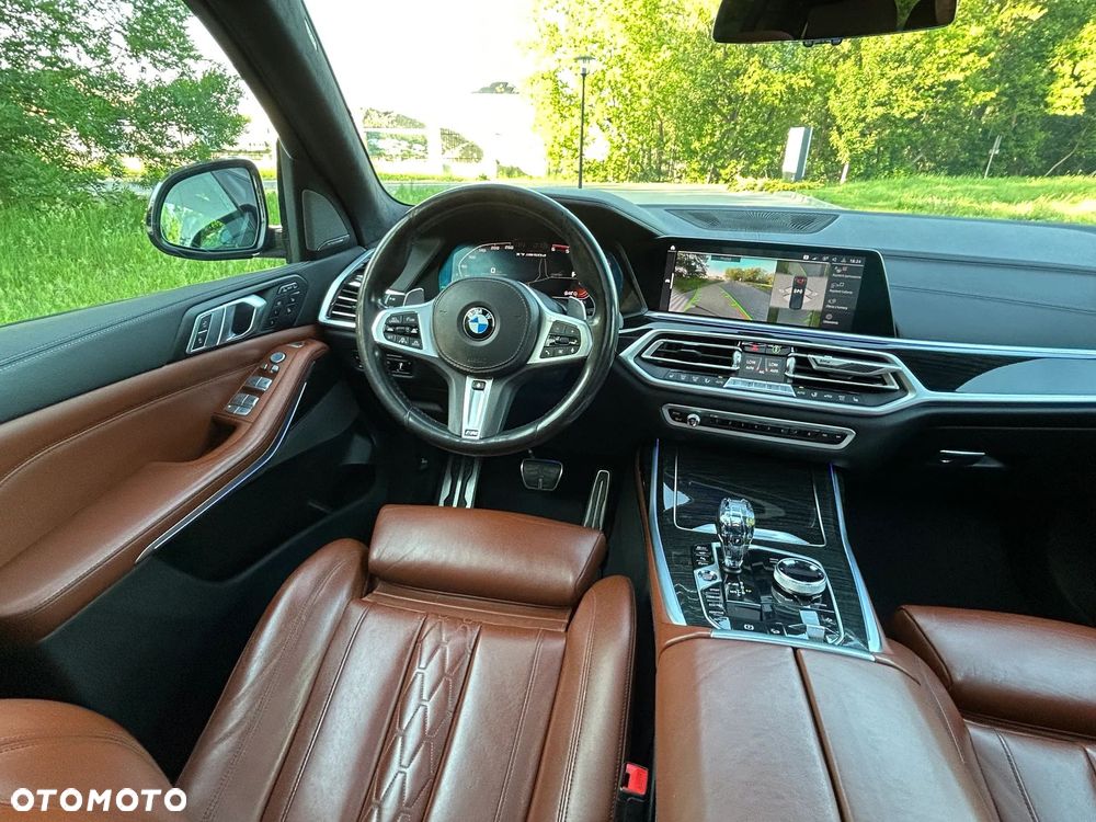 BMW X7 M50d sport - 9