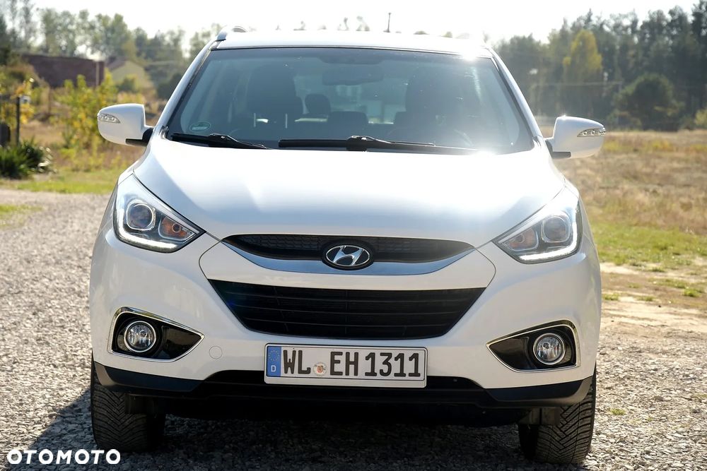 Hyundai ix35 1.6 2WD Fifa World Cup Edition - 12