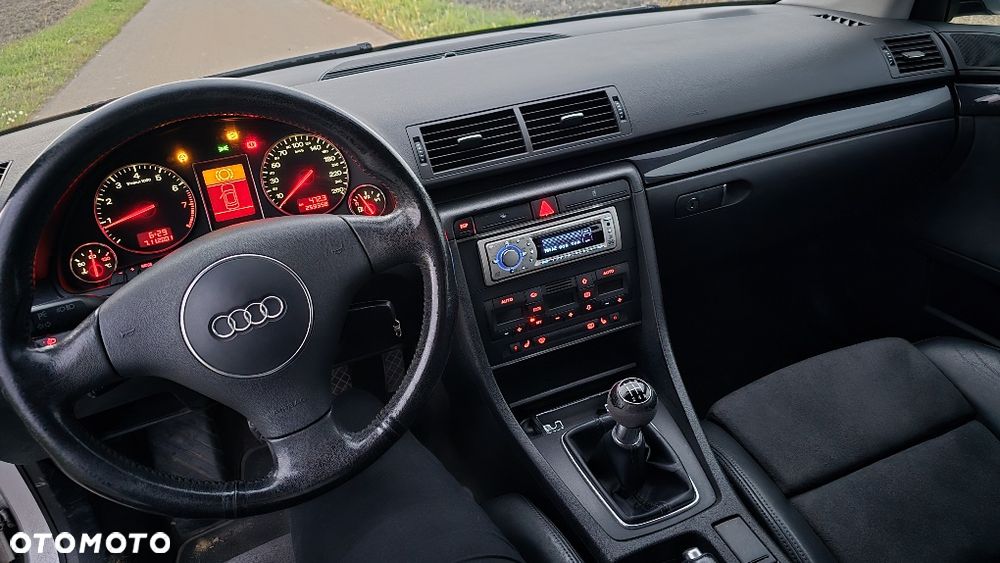 Audi A4 Avant - 5
