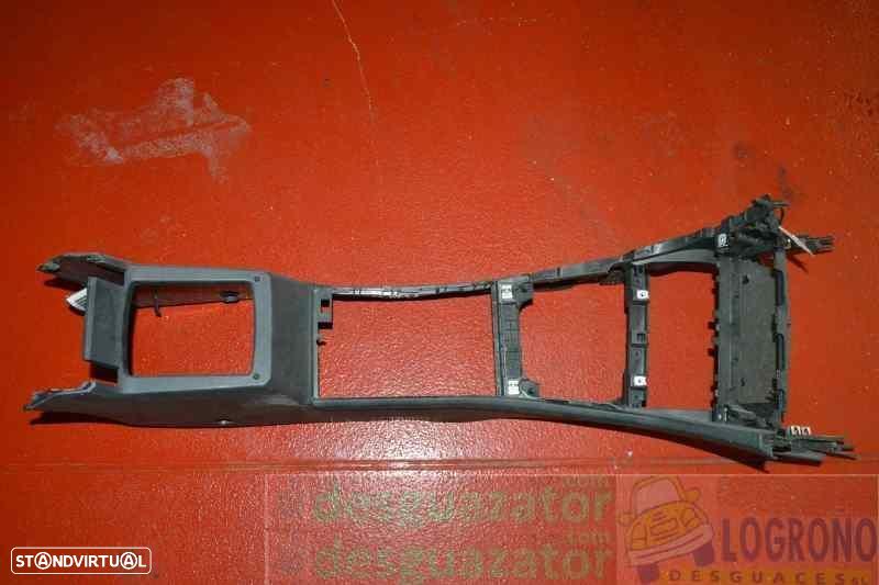 CONSOLA CENTRAL VOLKSWAGEN GOLF SPORTSVAN VII AM112.2013 - 1