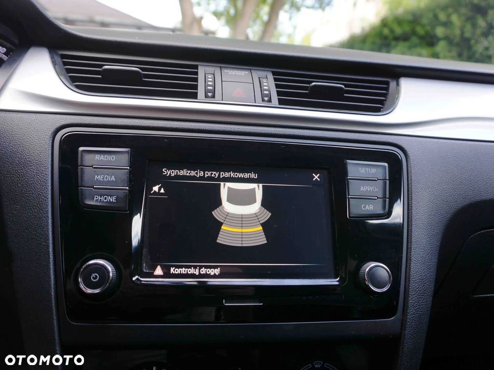 Skoda RAPID 1.0 TSI Ambition - 28