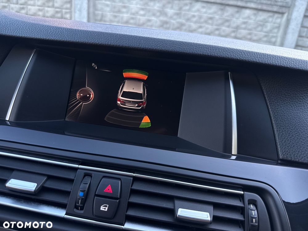 BMW Seria 5 520d - 17