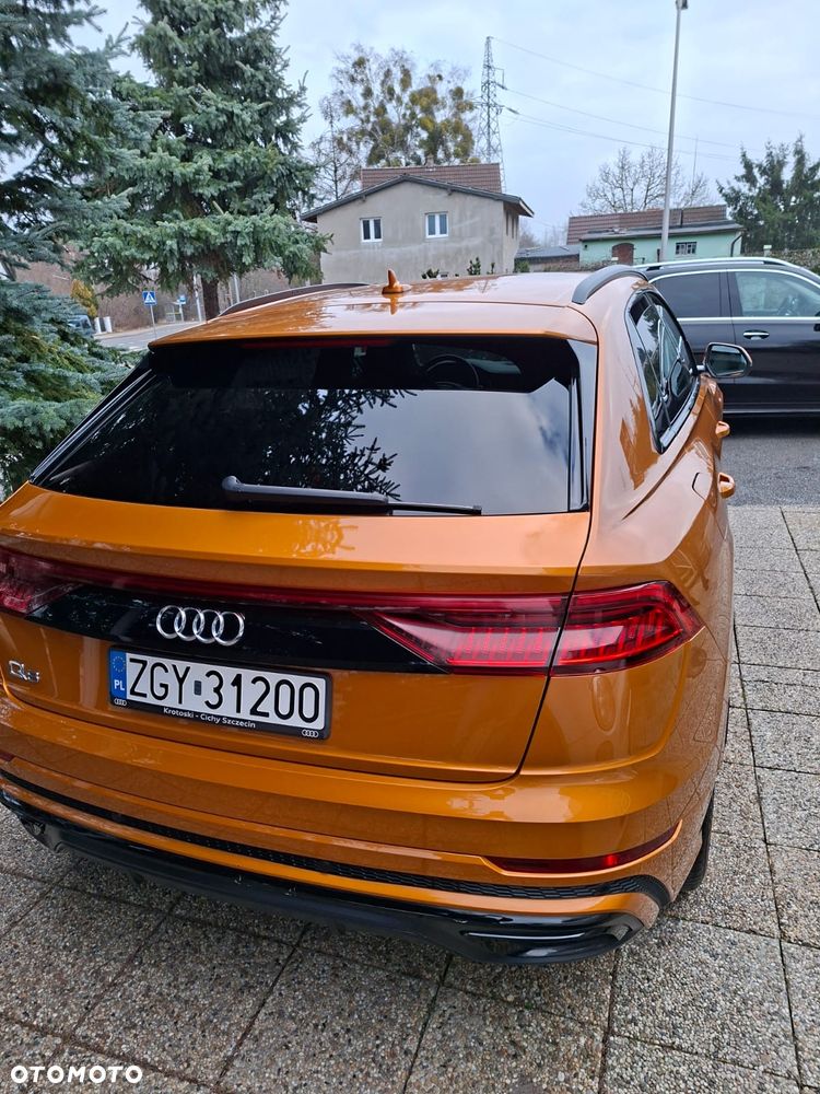 Audi Q8 - 12