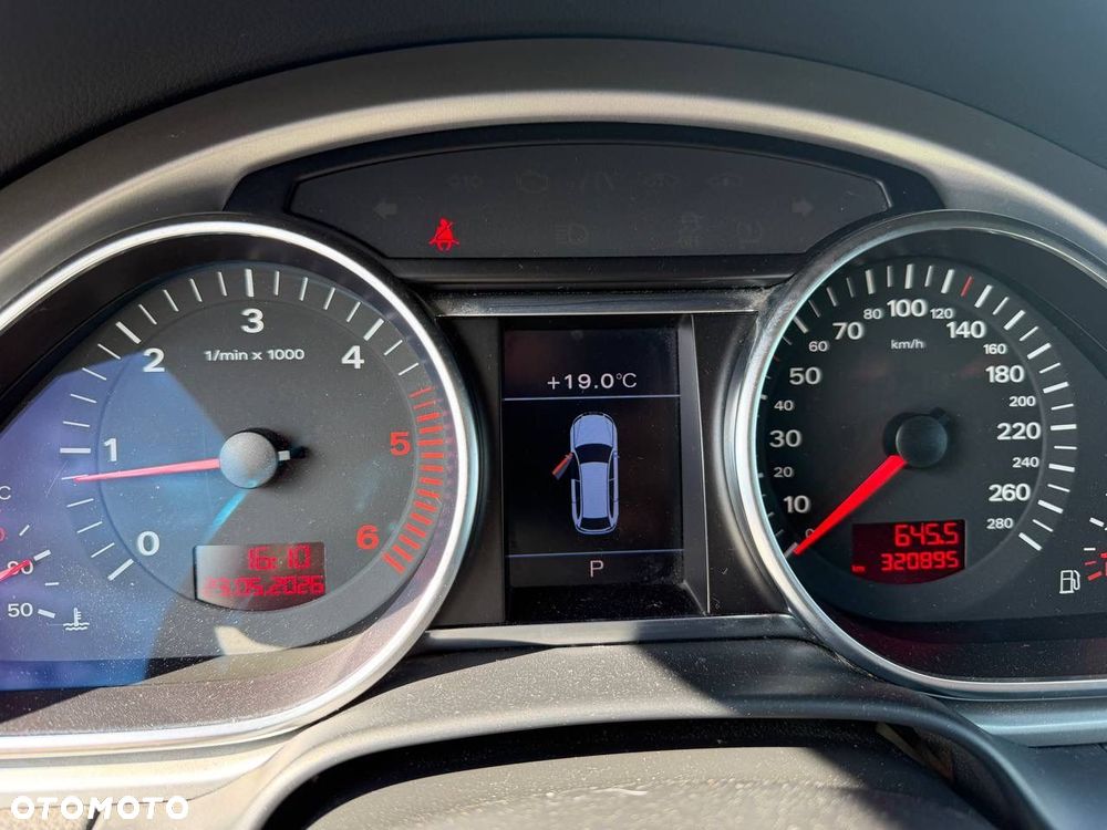 Audi Q7 ver-3-0-tdi-quattro-tiptronic - 11