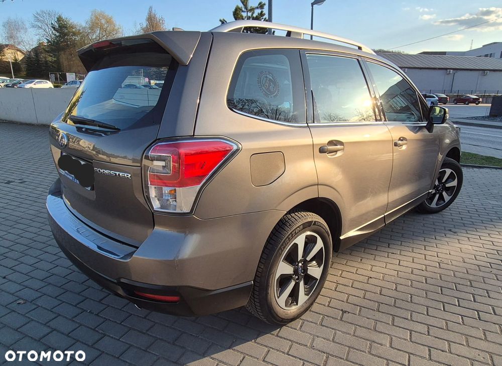 Subaru Forester 2.0 i Active Lineartronic - 2