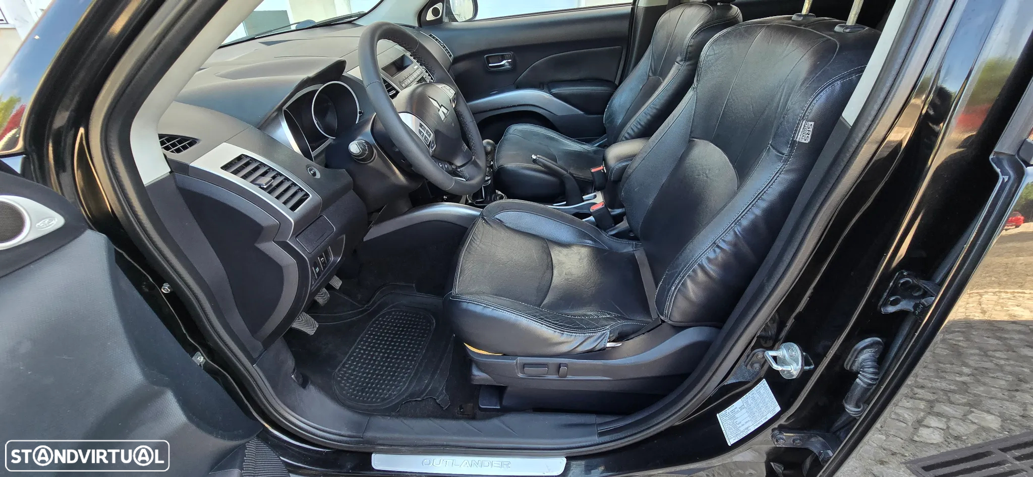 Mitsubishi Outlander 2.0 DI-D Intense+ 4WD - 5