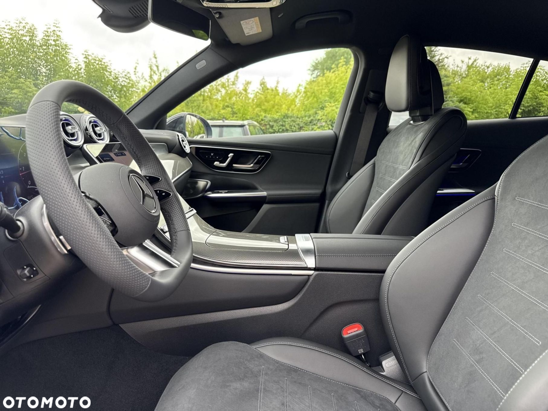 Mercedes-Benz GLC - 9