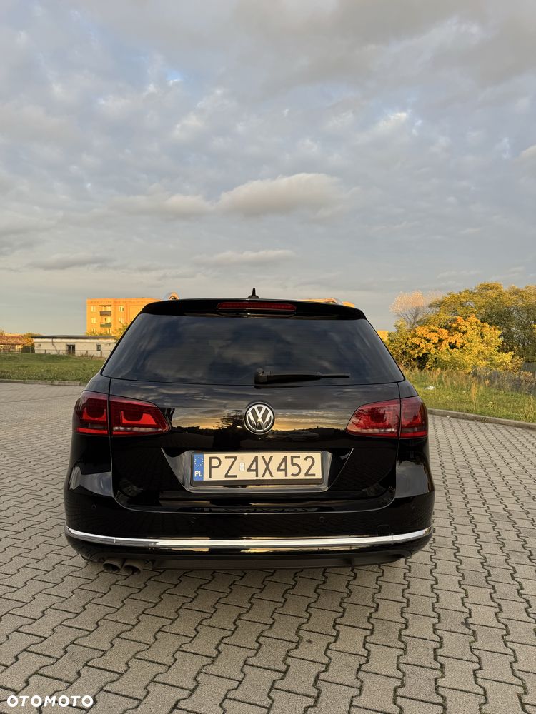 Volkswagen Passat - 11