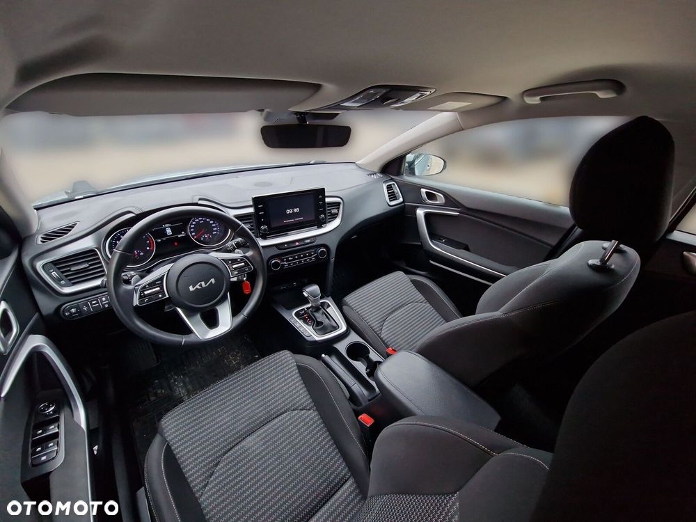 Kia Ceed 1.5 T-GDI M DCT - 10