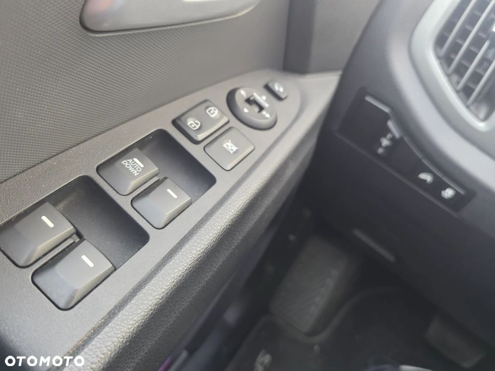 Kia Sportage 2.0 GDI AWD Spirit - 14