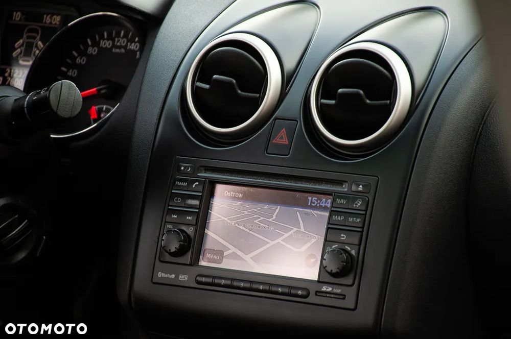 Nissan Qashqai+2 2.0 Tekna - 24