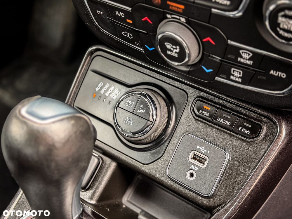 Jeep Compass 1.3 T4 4xe Automatik Limited - 7