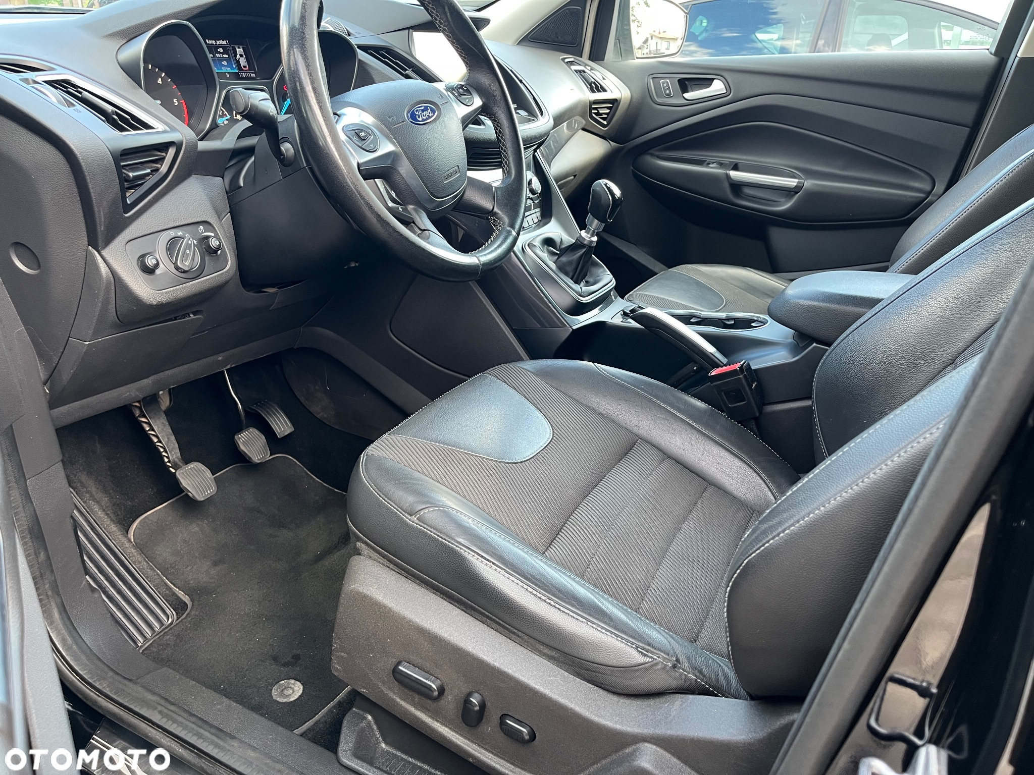 Ford Kuga 2.0 TDCi 4x4 Individual - 3