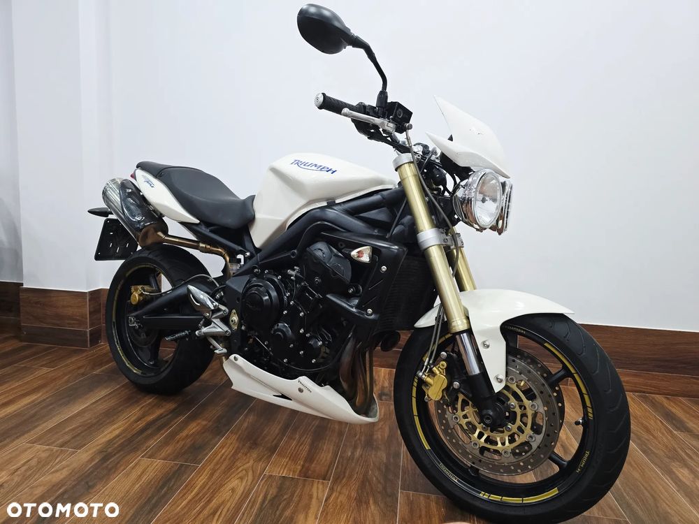 Triumph Street Triple - 2