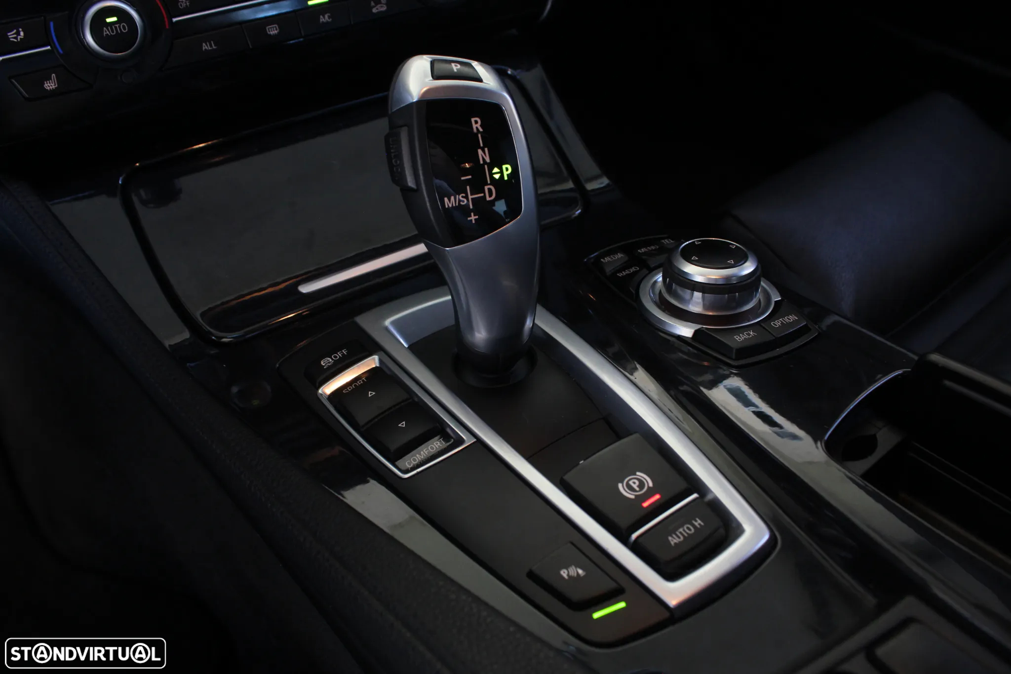 BMW 520 d Line Luxury - 42