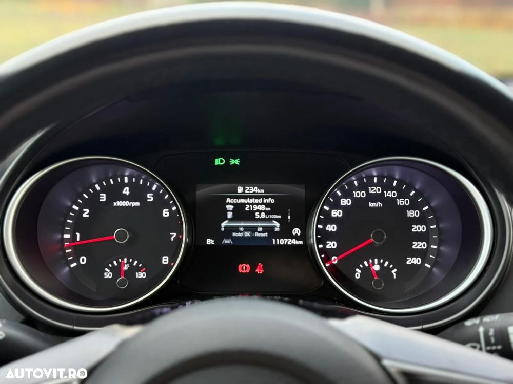 Kia Ceed 1.5 T-GDI 6MT Best - 10