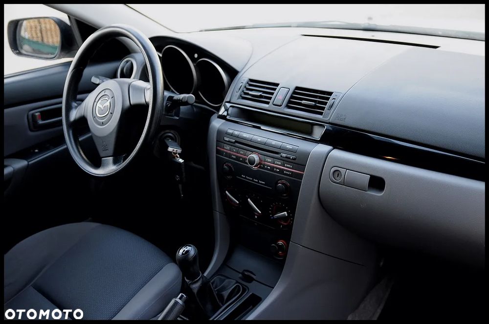 Mazda 3 - 25