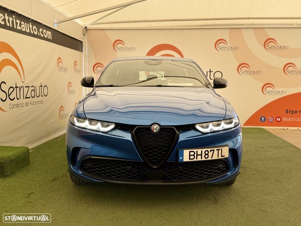 Alfa Romeo Tonale 1.5 Hybrid Veloce - 4