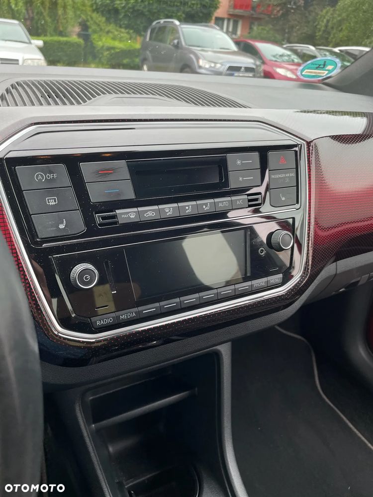 Volkswagen up! 1.0 TSI GTI - 21