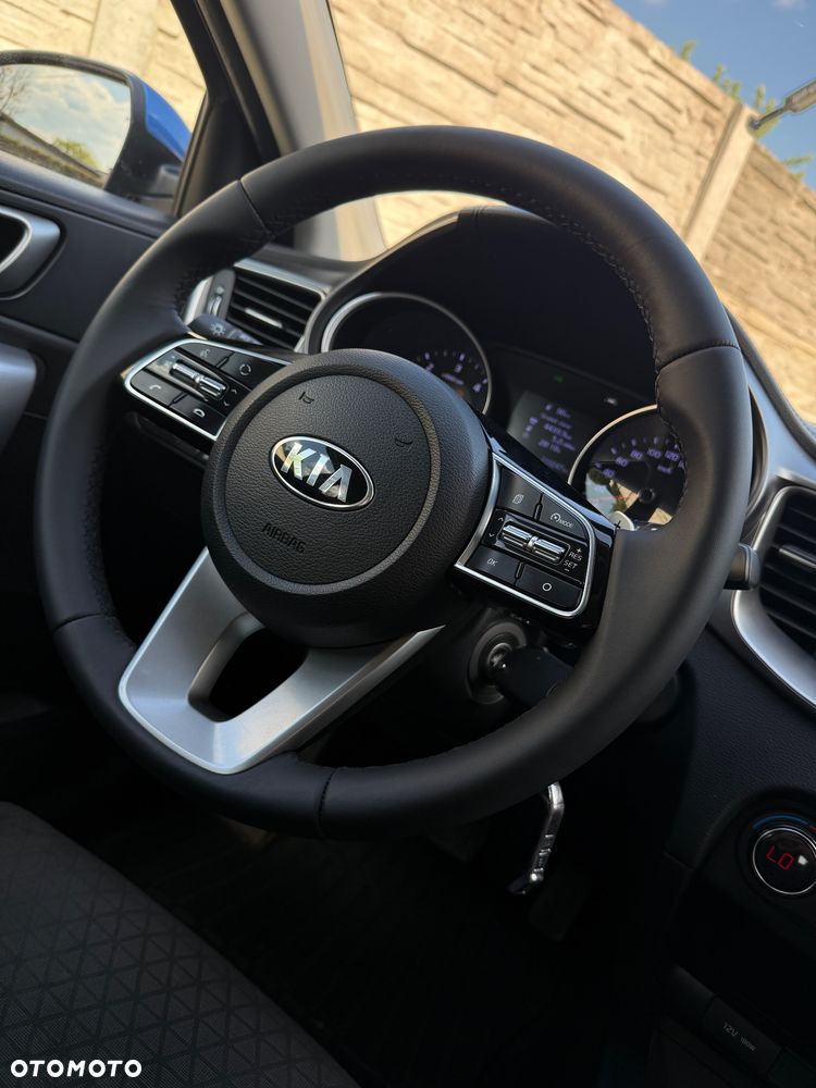 Kia Ceed 1.6 CRDi mHEV M DCT - 15